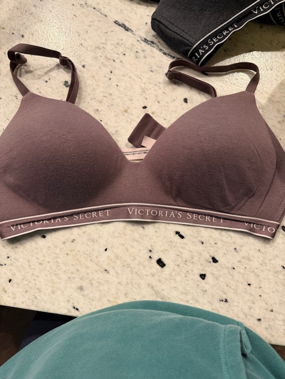 Victoria's Secret Mauve Wireless Logo Band Bra